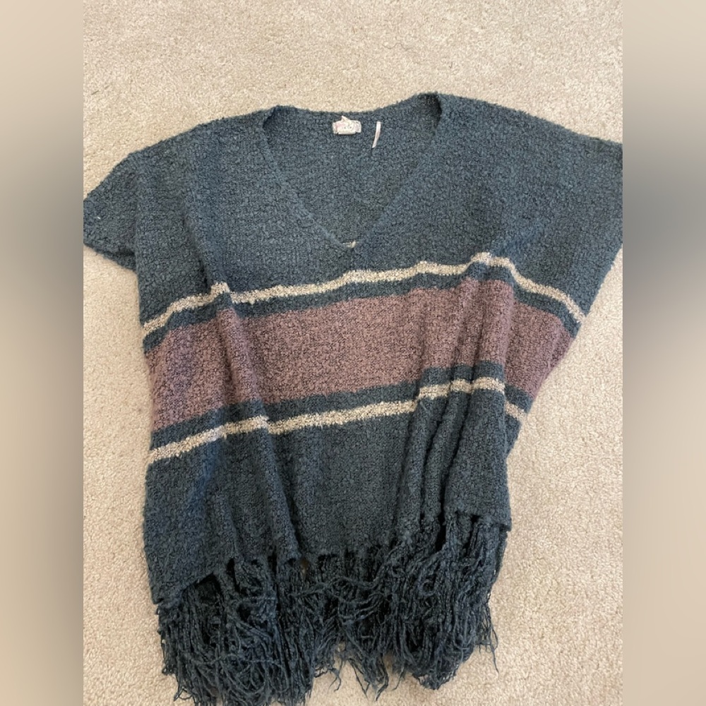 Free people poncho